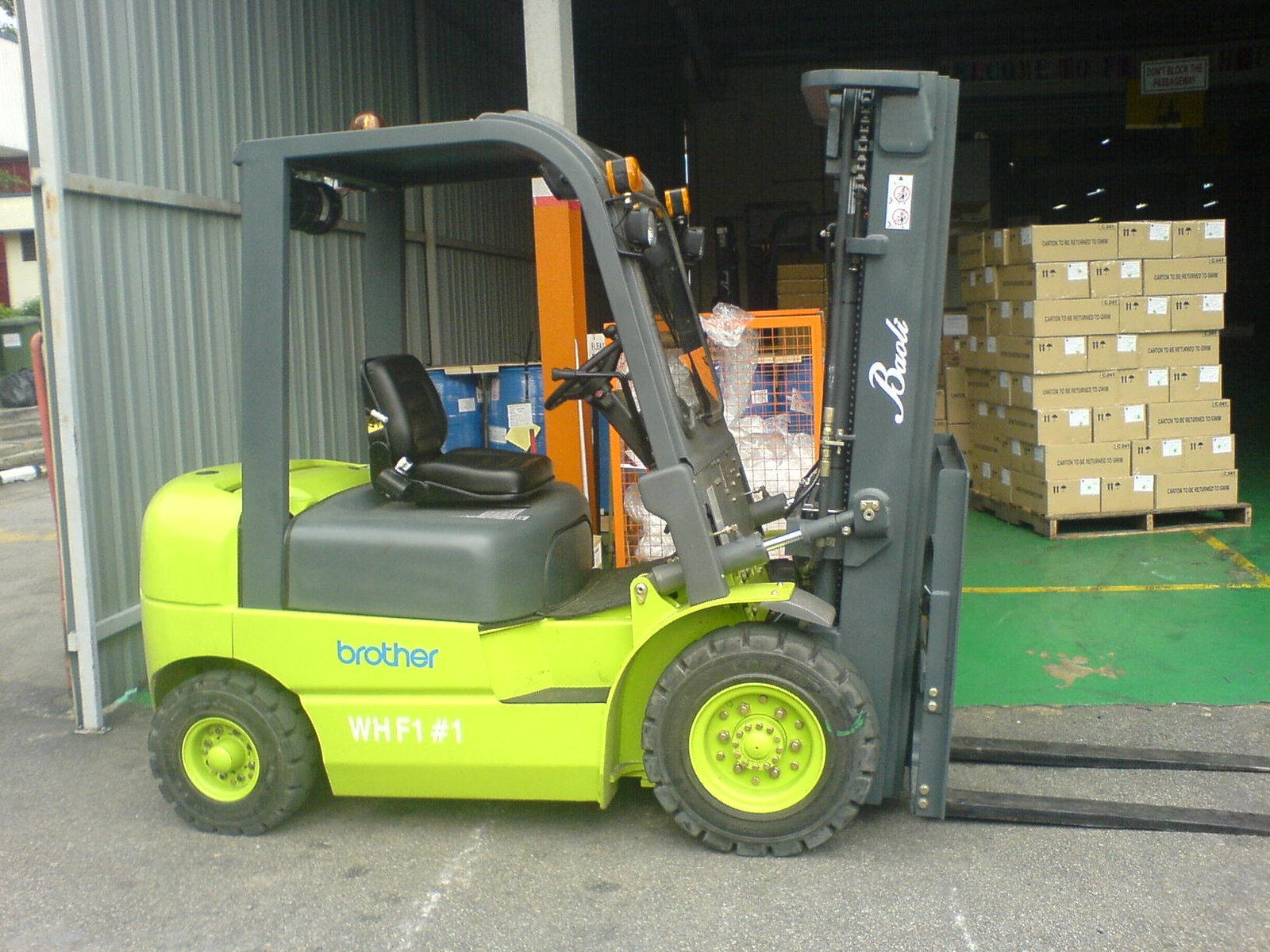 Sold Baoli Diesel Forklift to Tebrau Johor