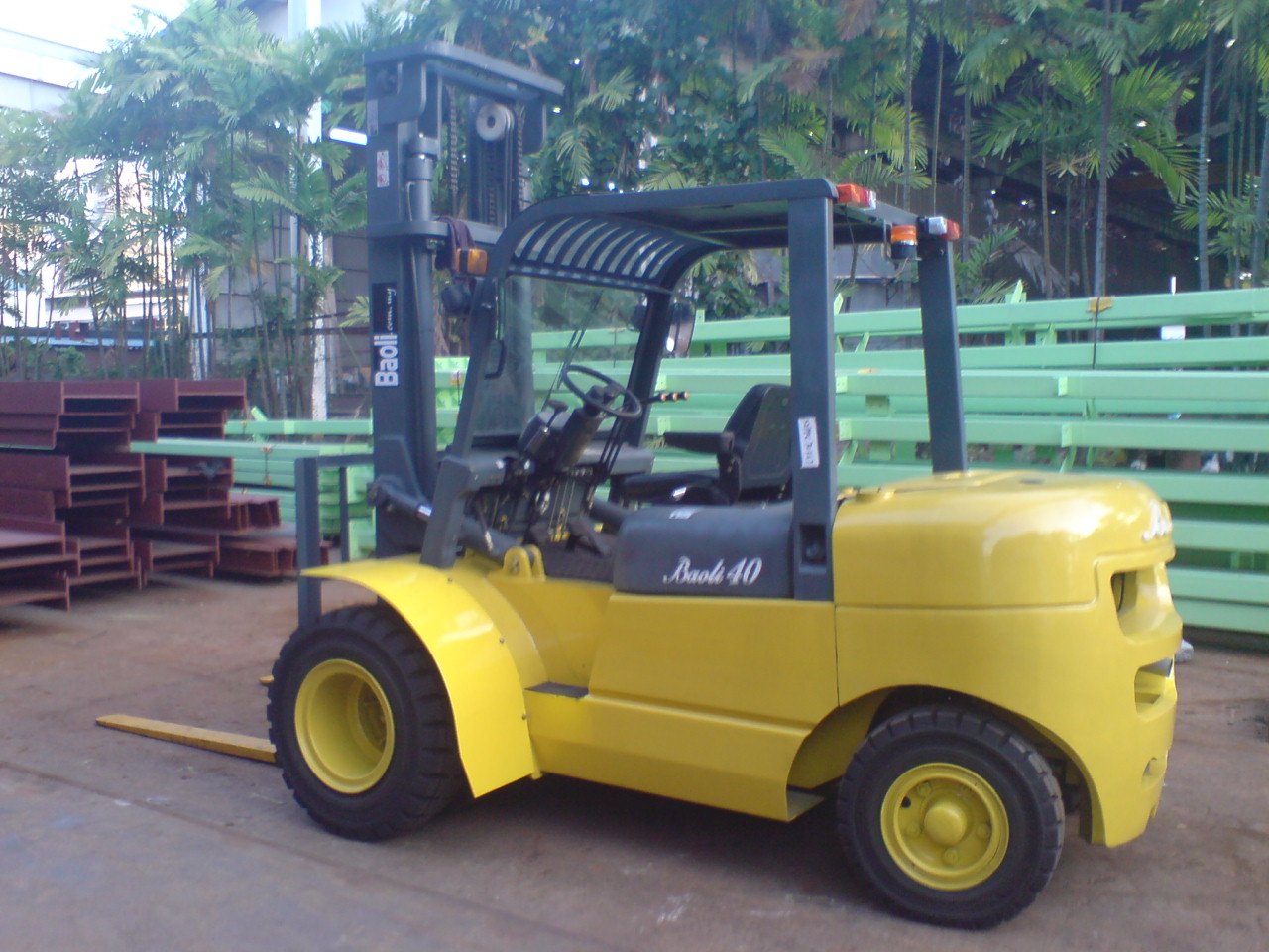 Sold Baoli Diesel Forklift to Singapore